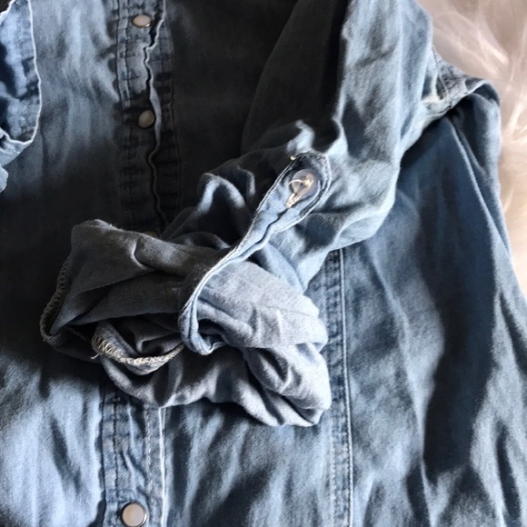 Chambray button up - Picture 5 of 7